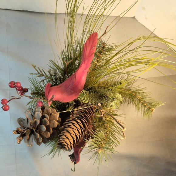 Rustic Burlap Christmas Evergreen Centerpiece Cardinal Pinecones Winter Decor - Picture 10 of 11